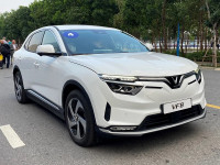 VinFast VF8 bản Eco 2025 mới