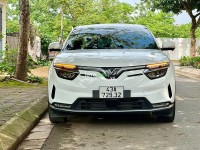 VinFast VF8 Plus 2022 thuê pin tp cũ – 37000 km