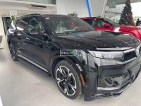 VinFast VF9 Plus 2023 mới