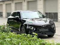 VINFAST VF7 ƯU ĐÃI GIẢM GIÁ MIỄN 100% TRƯỚC BẠ