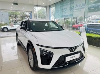 VinFast VF7 S 2025 mới