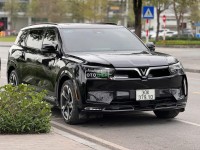 VinFast VF9 Plus 2023 thuê pin SDI cũ – 35000 km