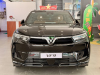 VinFast VF9 Plus 2025 mới