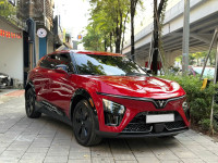 VinFast VF7 2025 Eco - 1100 km