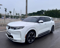 VinFast VF9 2023 Plus - 5000 km