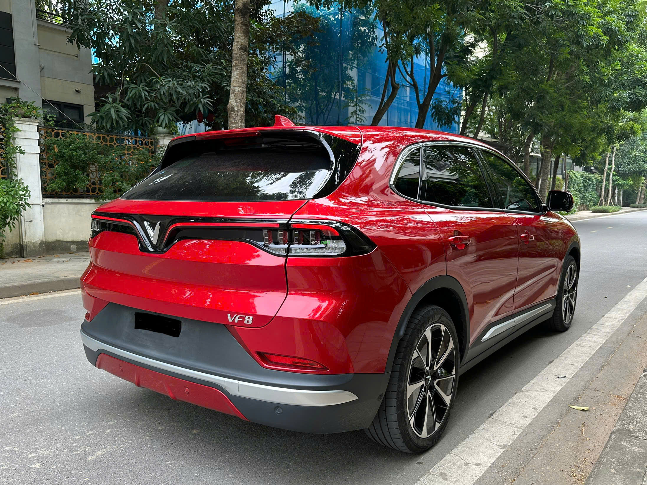 VinFast VF8 2025 Plus - 14000 km3