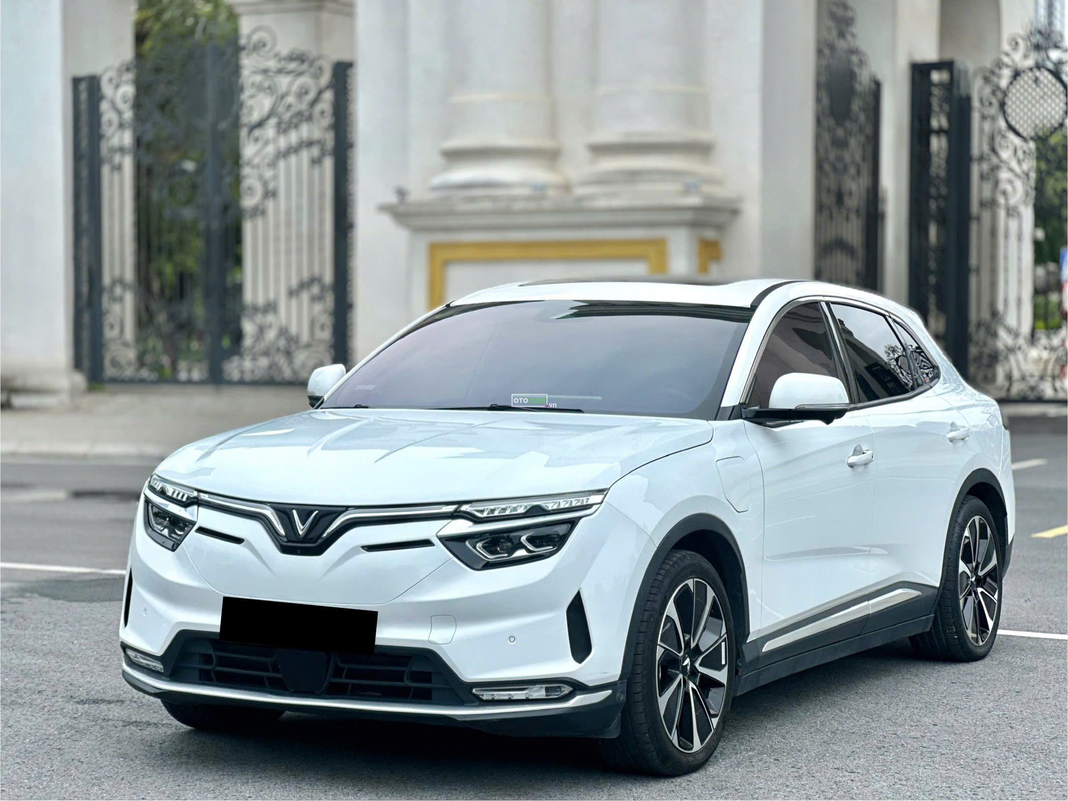 VinFast VF8 2022 Plus - 88000 km5