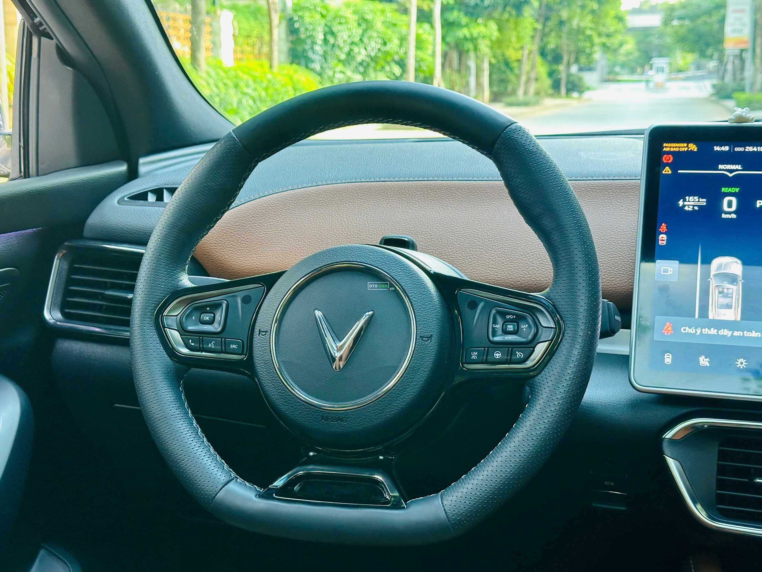 VinFast VF8 2022 Plus - 30000 km13