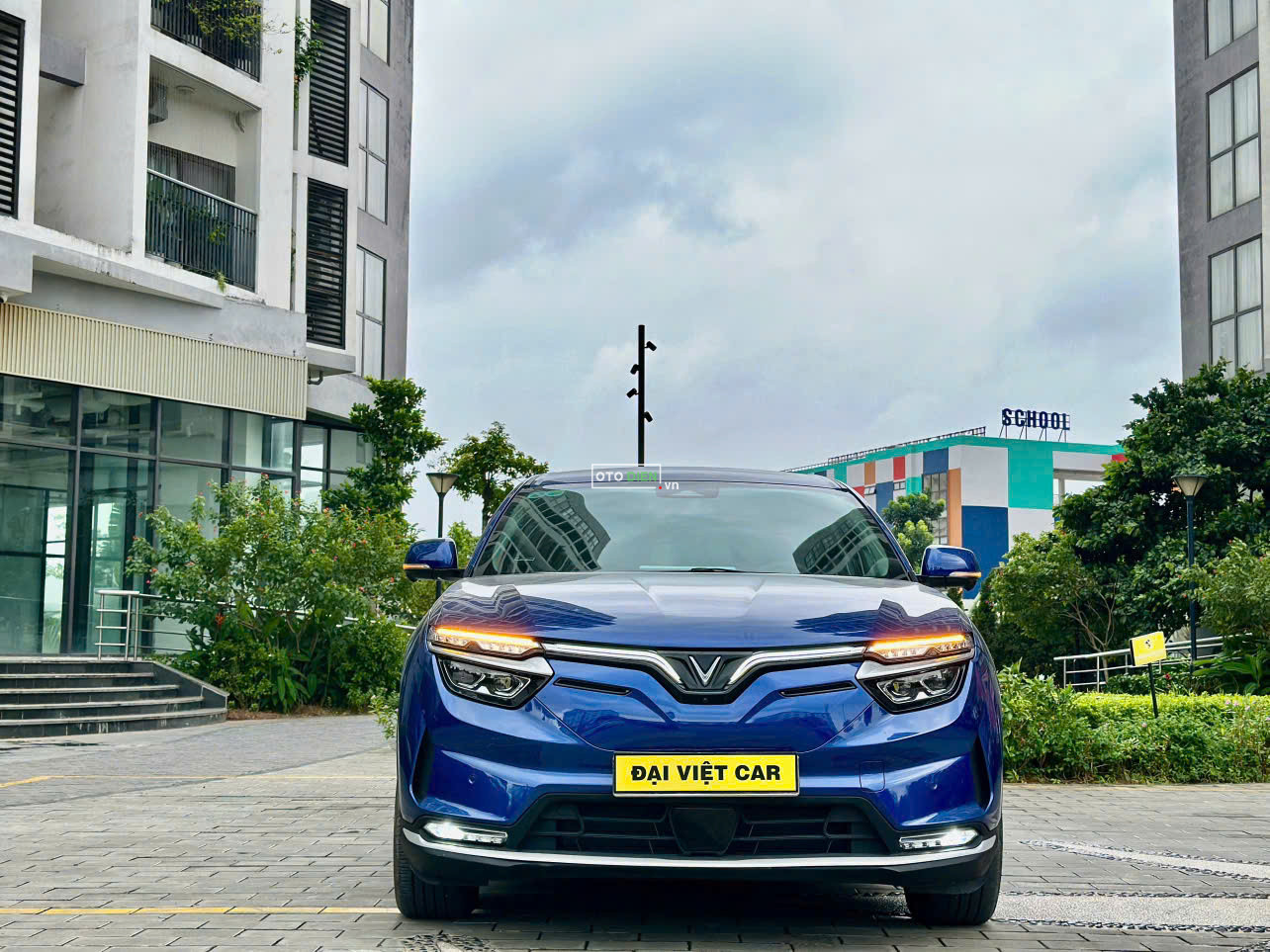 VinFast VF8 2021 Eco - 42000 km0