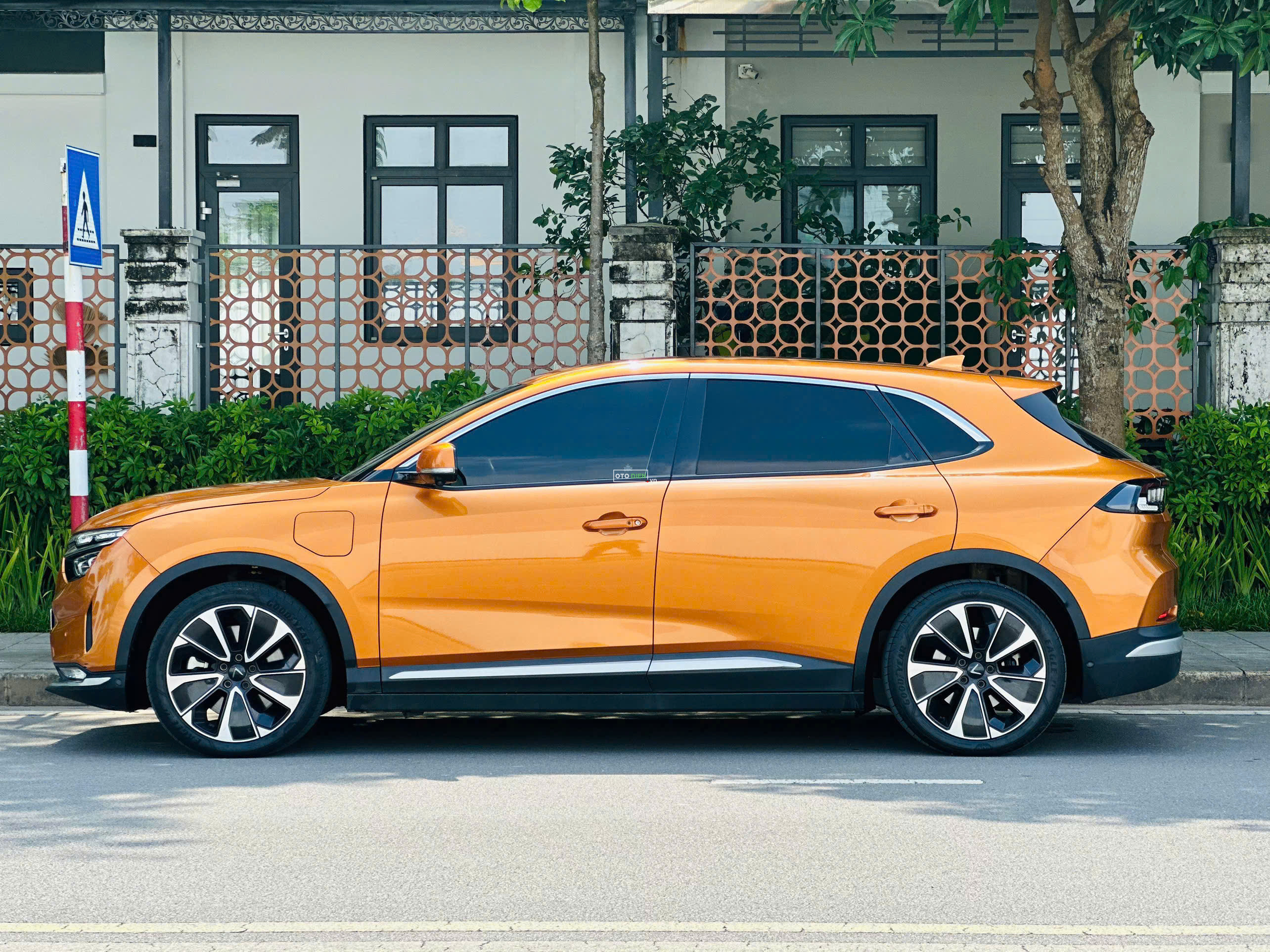 VinFast VF8 2022 Plus - 47000 km1