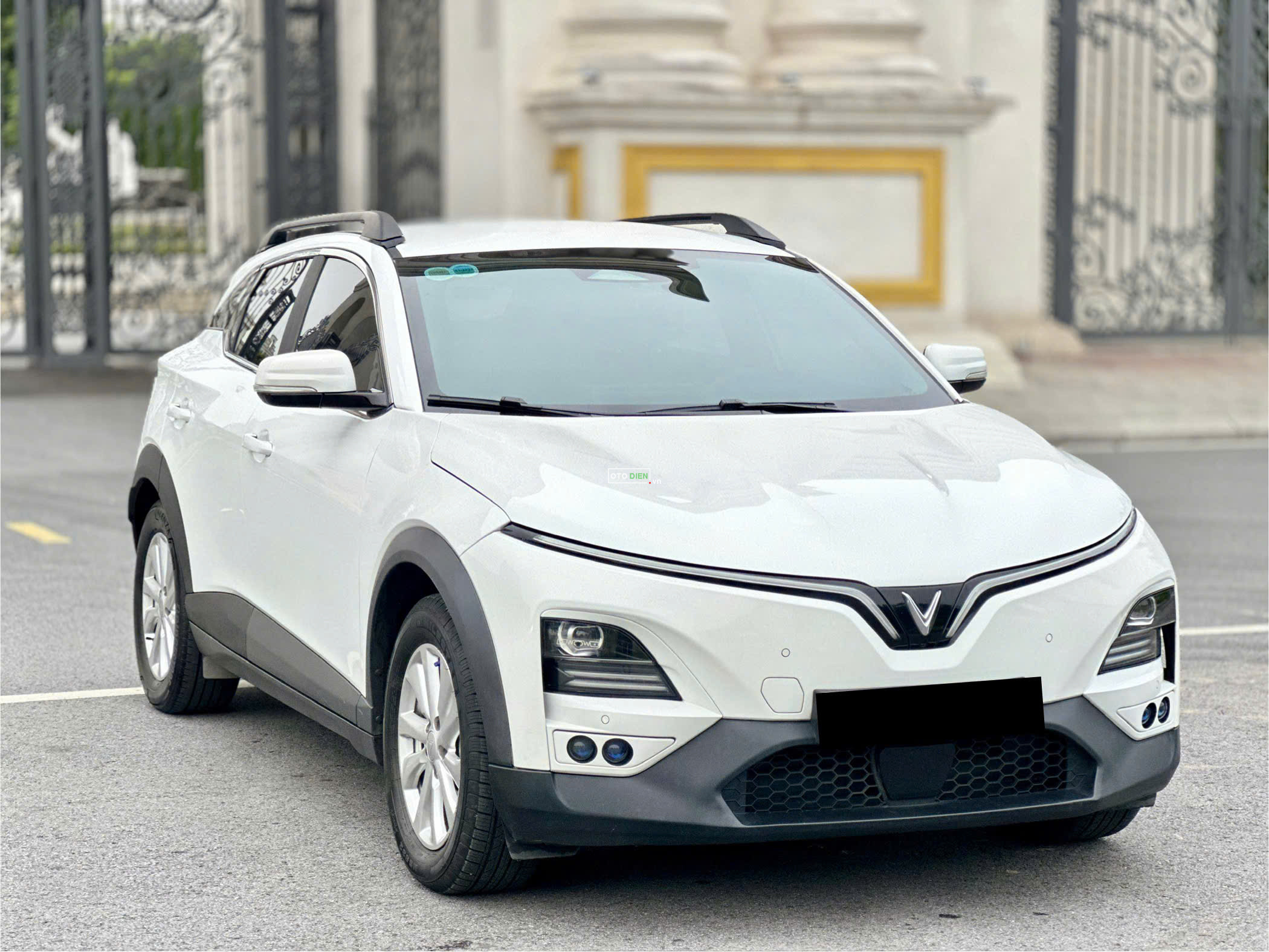 VinFast VF6 2024 Eco - 110000 km0