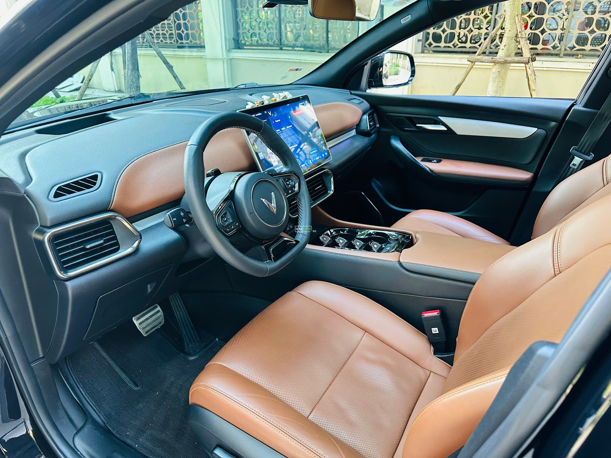 VinFast VF8 2022 Plus - 30000 km15