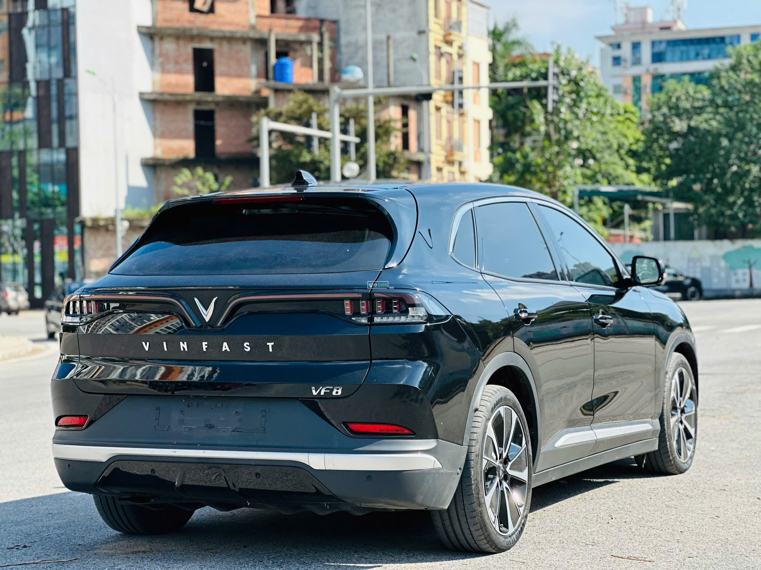 VinFast VF8 2022 Plus - 30000 km11