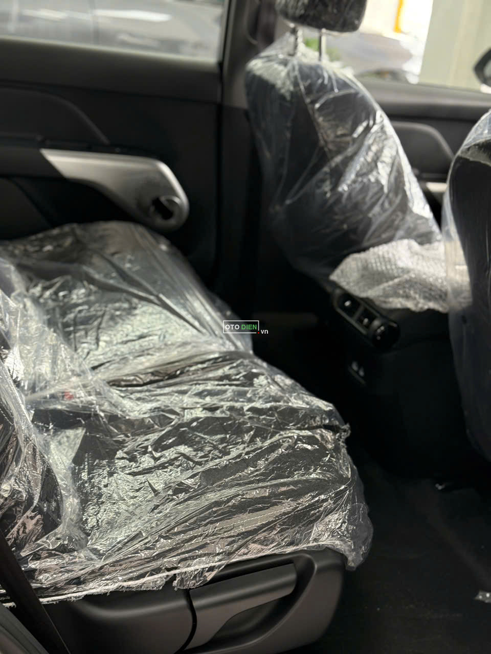 VinFast Limo Green 2025 - 10 km2