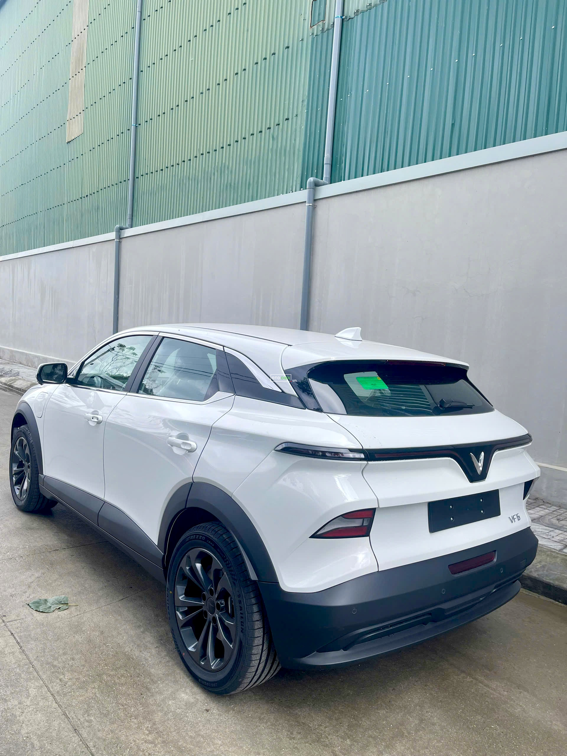 VF6Plus phiên bản mới. Giá ưu đãi mạnh trong tháng 111