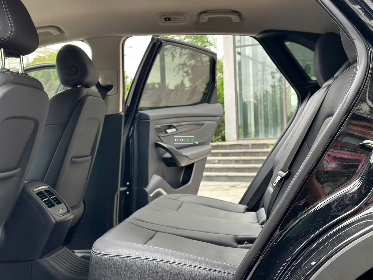 VinFast VF8 2024 Eco - 20000 km3