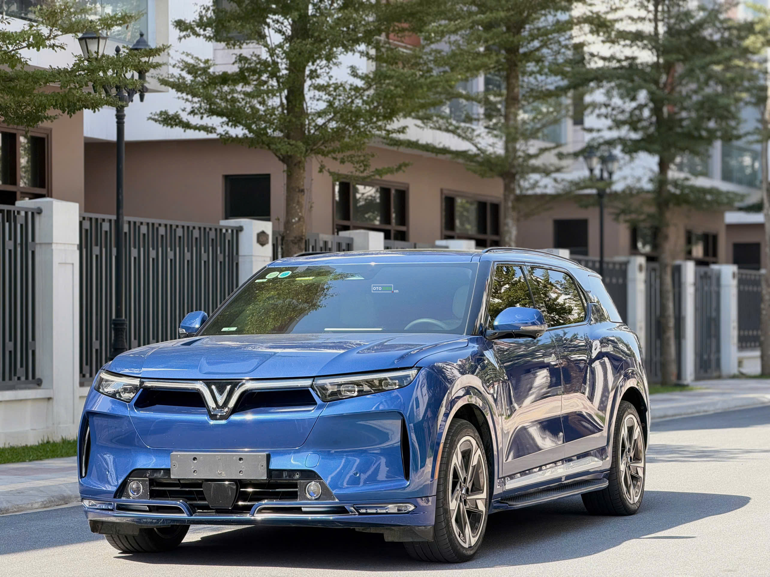 VinFast VF9 2023 Plus - 30000 km0