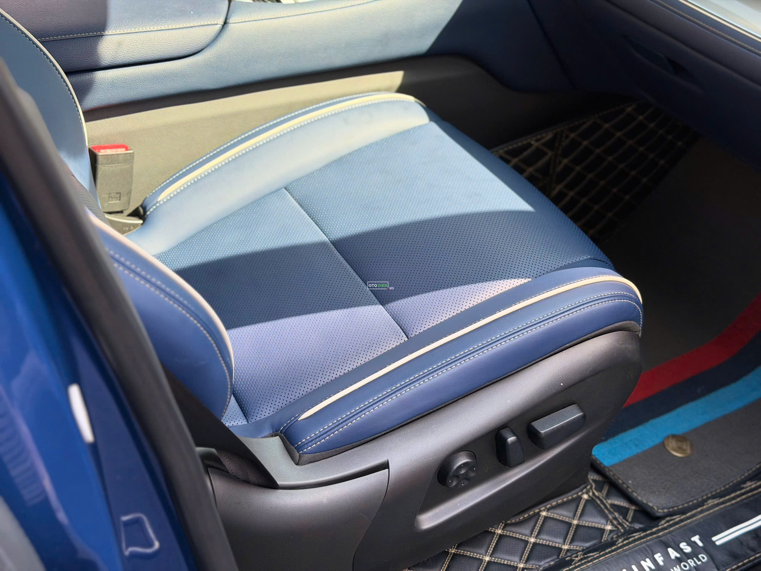 VinFast VF9 2023 Plus - 30000 km1