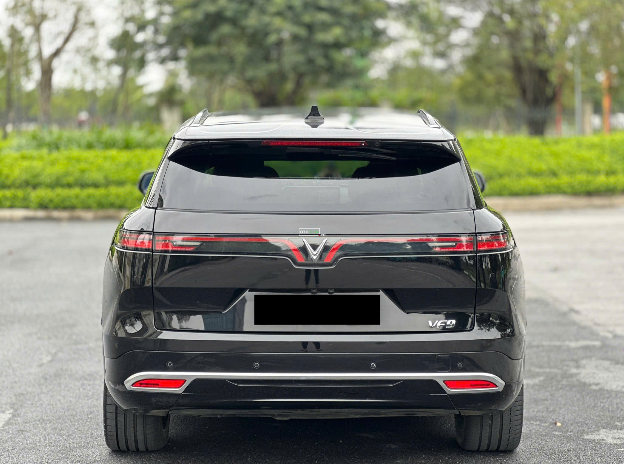 VinFast VF9 2023 Plus - 40000 km2