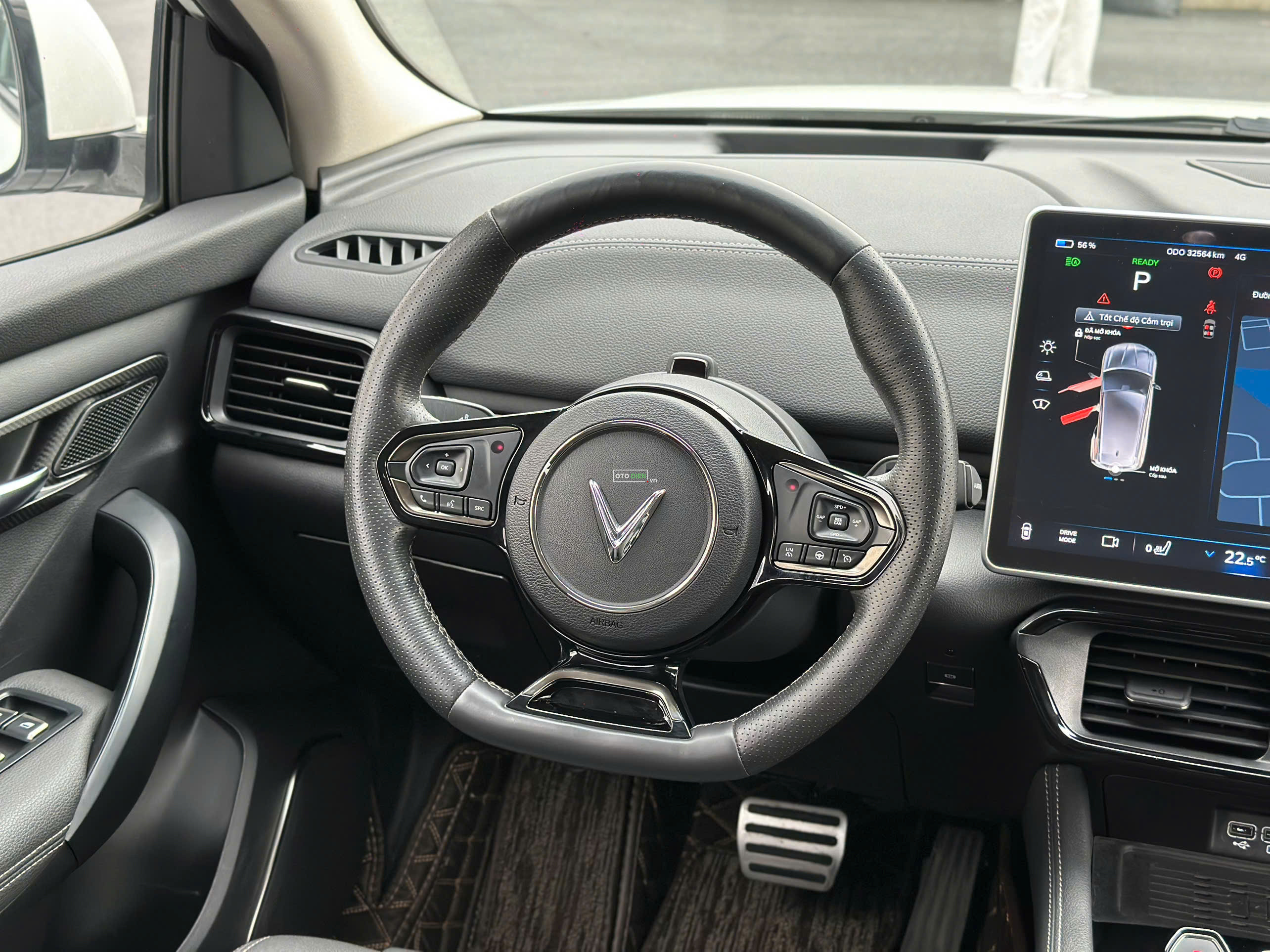 VinFast VF8 2022 Eco - 30000 km6