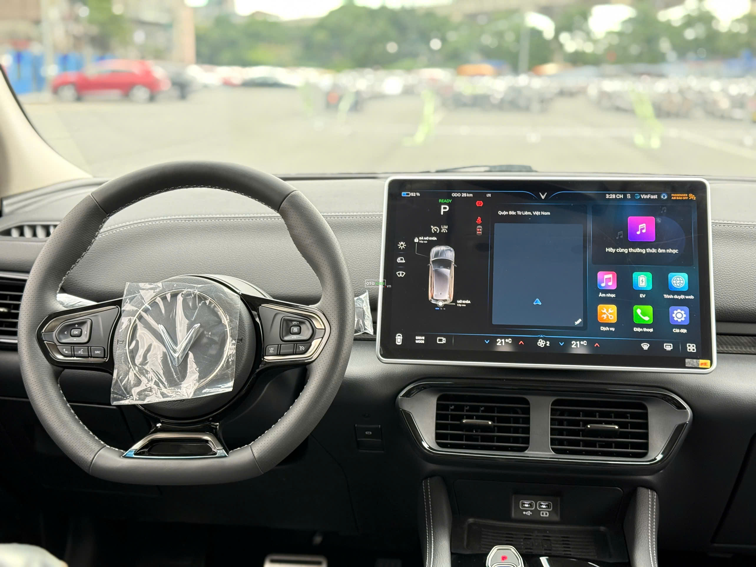 VinFast VF8 2024 Eco - 25 km9