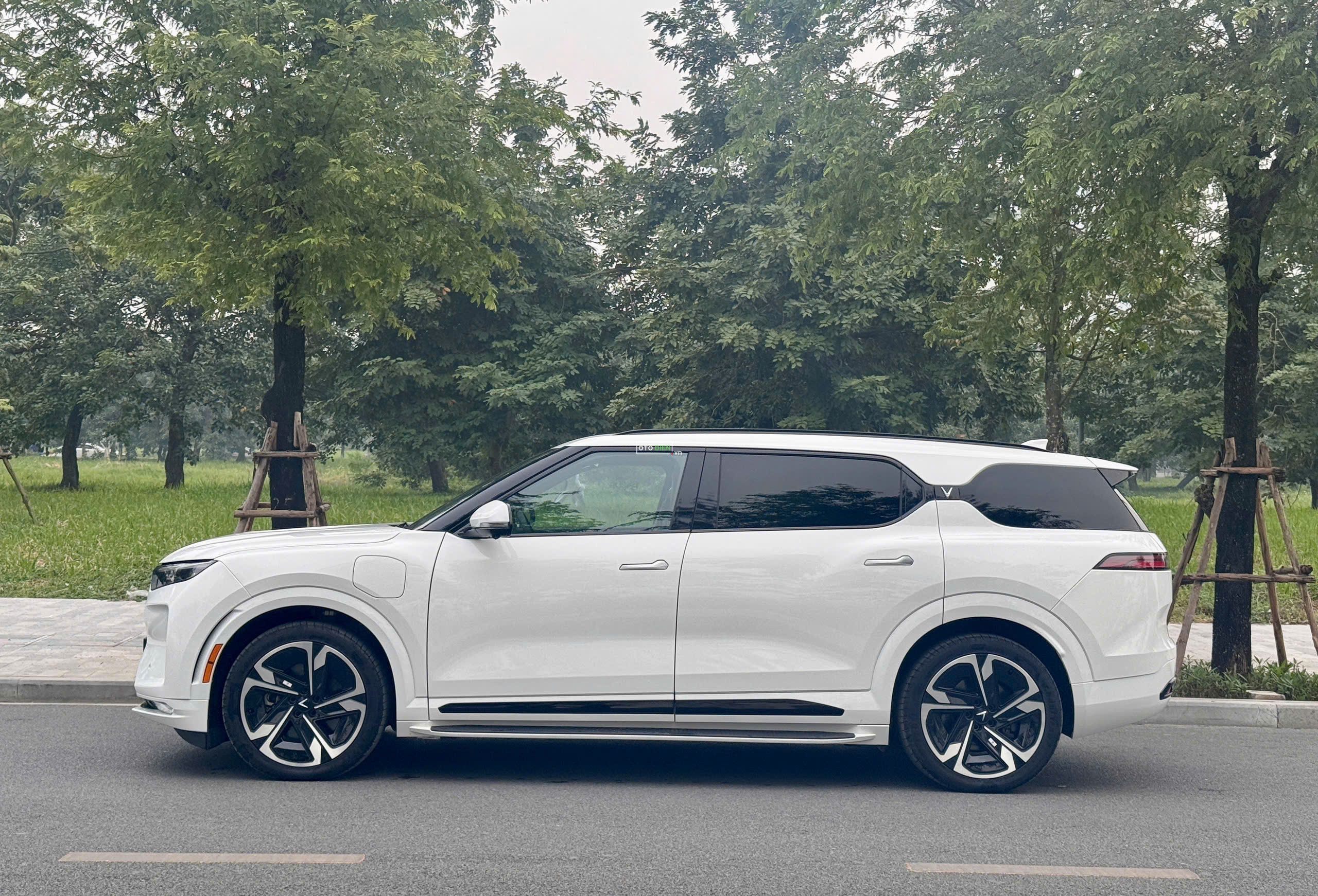 VinFast VF9 2025 Plus - 0 km9