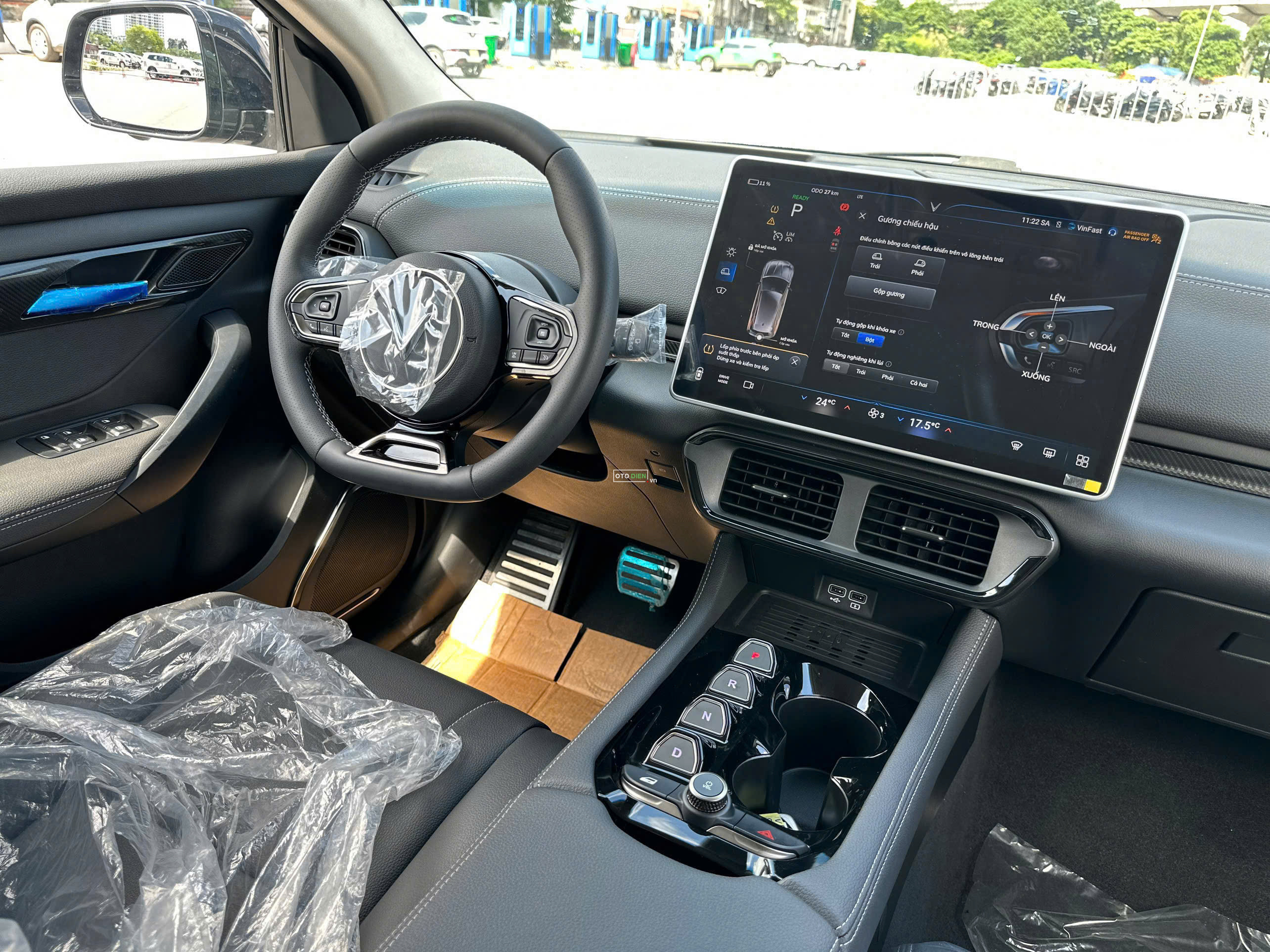 VinFast VF8 2024 Eco - 27 km7