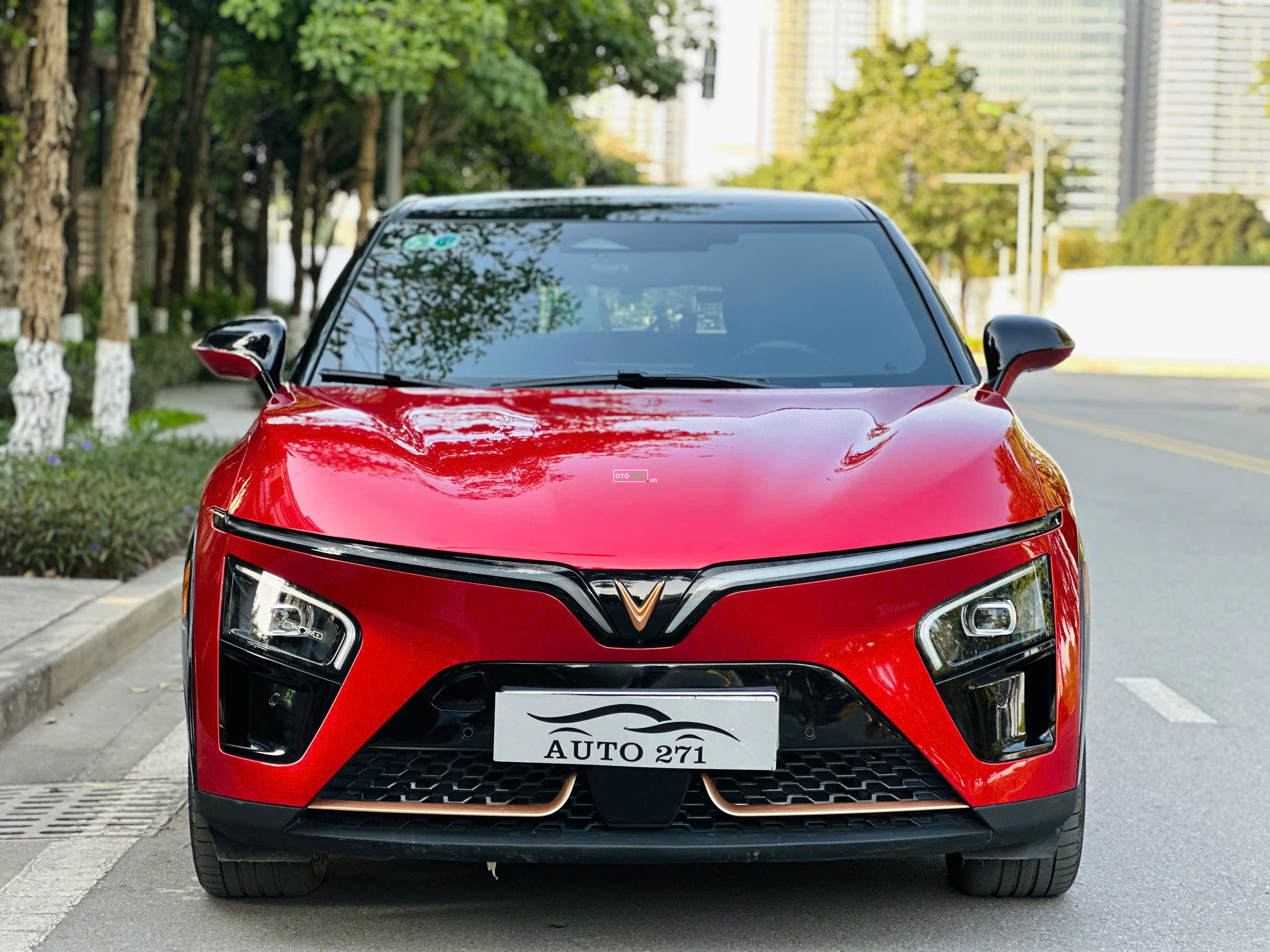 VinFast VF7 2024 Plus - 37000 km0