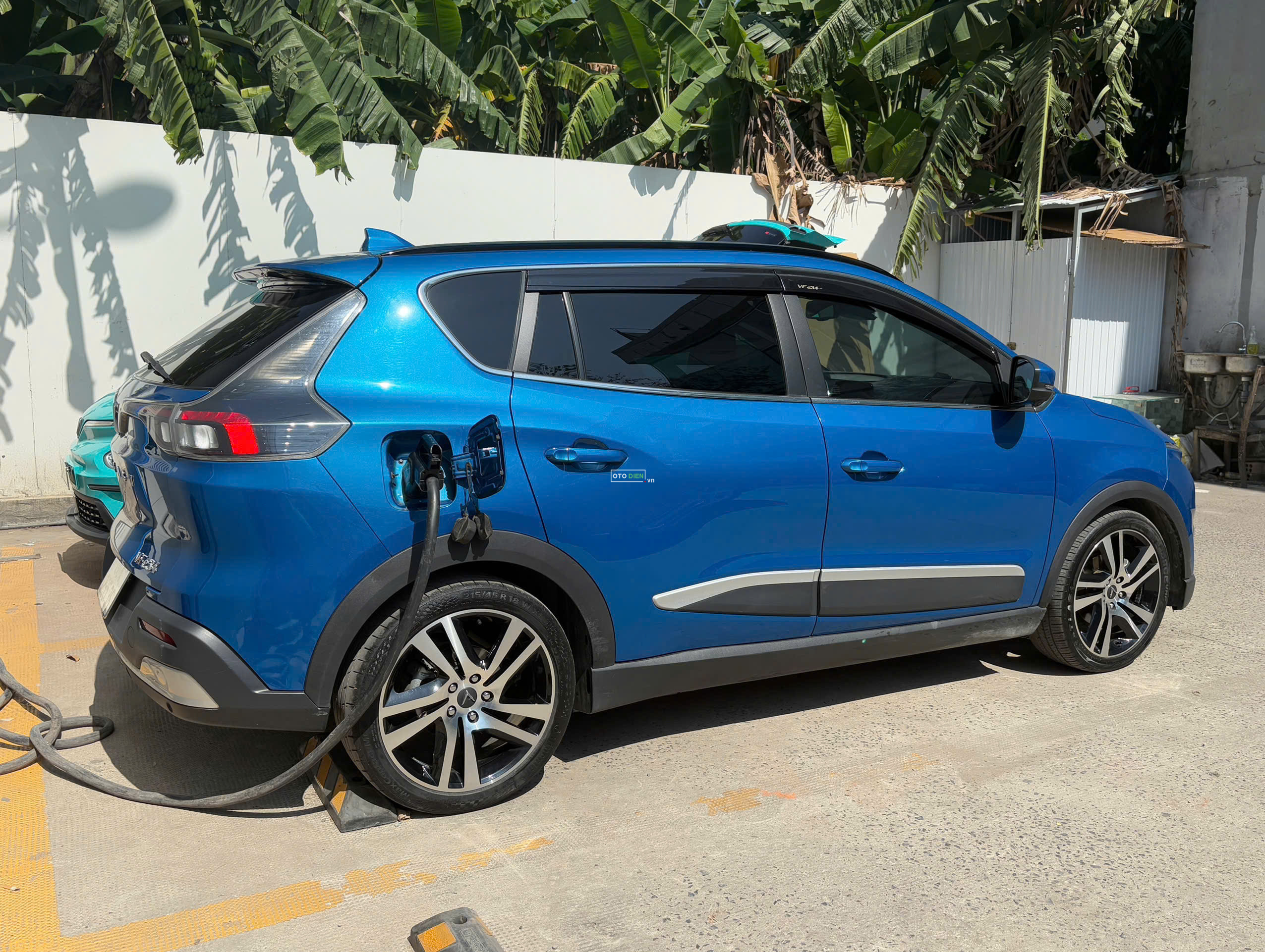 VinFast VFe34 2022 - 90000 km3