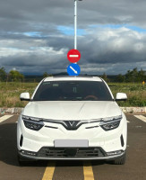 VinFast VF8 2022 Plus - 28000 km