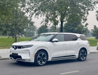 VinFast VF9 2025 Plus - 0 km