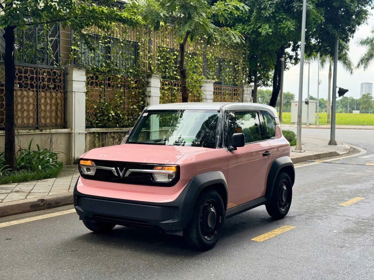 Sẵn VF3 hồng phấn mới giao ngay0