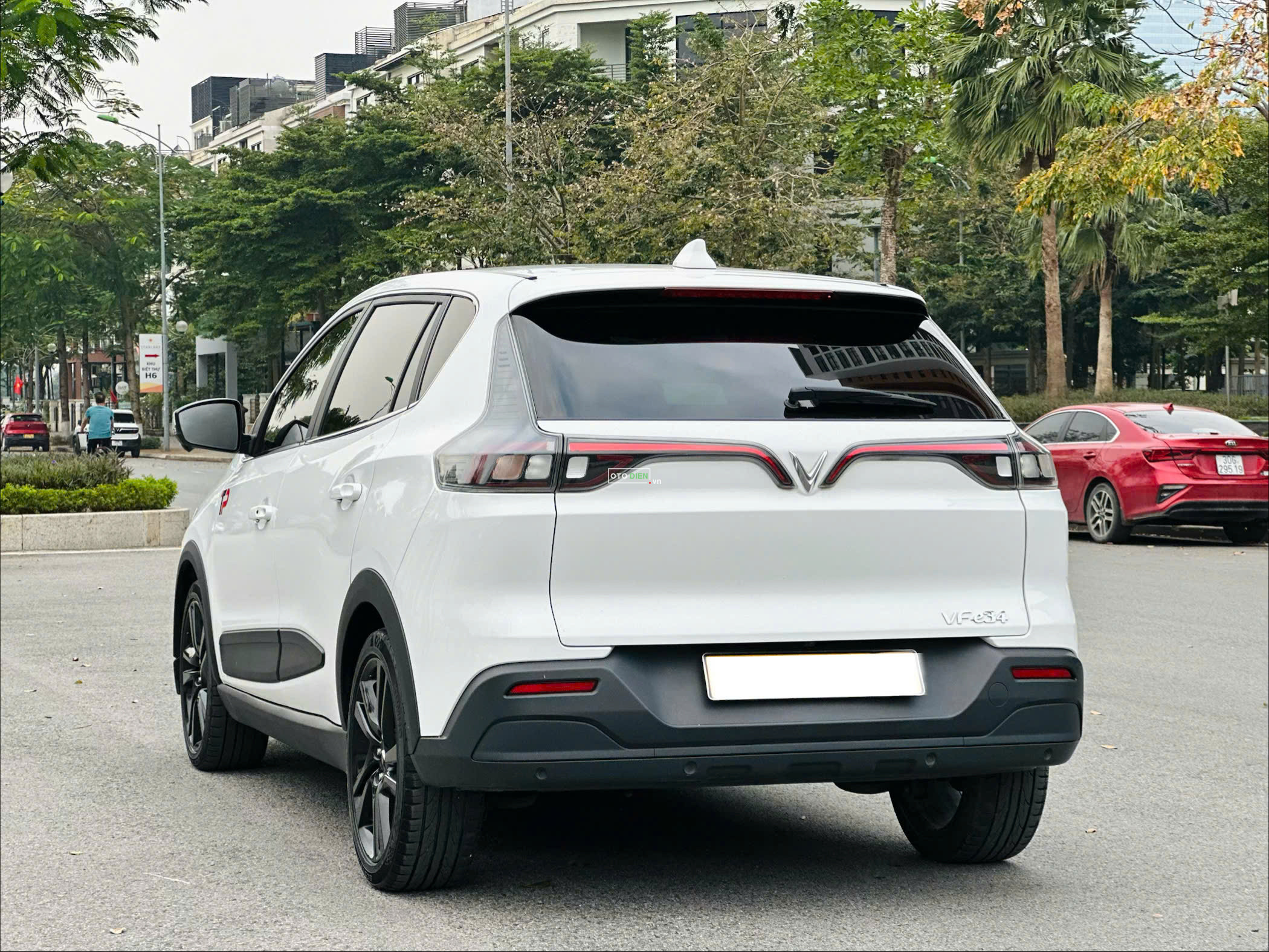 VinFast VFe34 2025 - 37000 km2