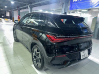 BYD M6 2024 Standard - 8911 km
