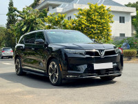 VinFast VF9 2023 Plus - 21000 km pin catl