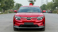 VinFast VF8 2023 Eco - 71000 km