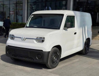 𝐕𝐈𝐍𝐅𝐀𝐒𝐓 𝐄𝐂 𝐕𝐀𝐍 – CHUYỂN ĐỔI XANH 🚚⚡