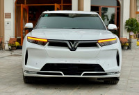 VinFast VF9 2024 Plus - 30000 km