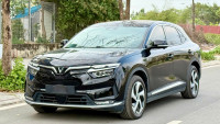 VinFast VF8 2023 Eco - 32000 km