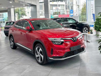 Bán lai xe vf8 chưa sử dụng chưa đăng ký mới nguyên