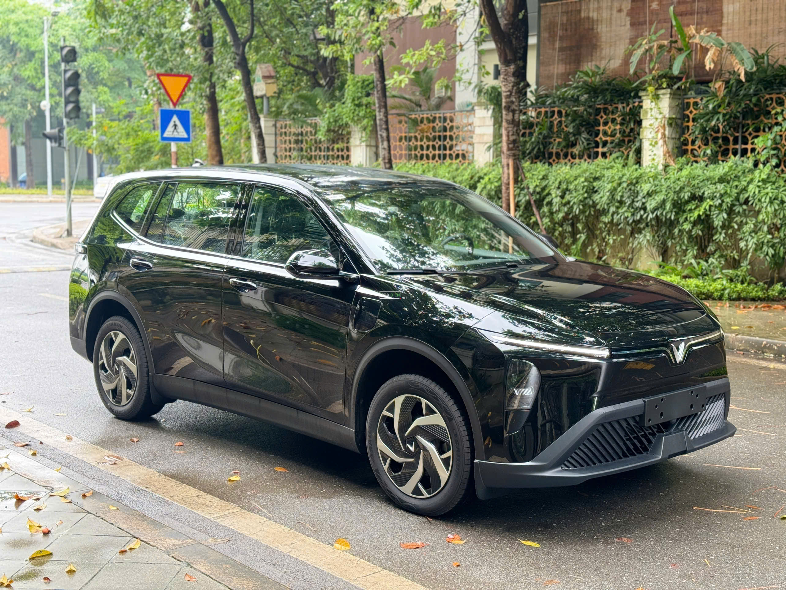 VinFast Limo Green 2025 - 5000 km2