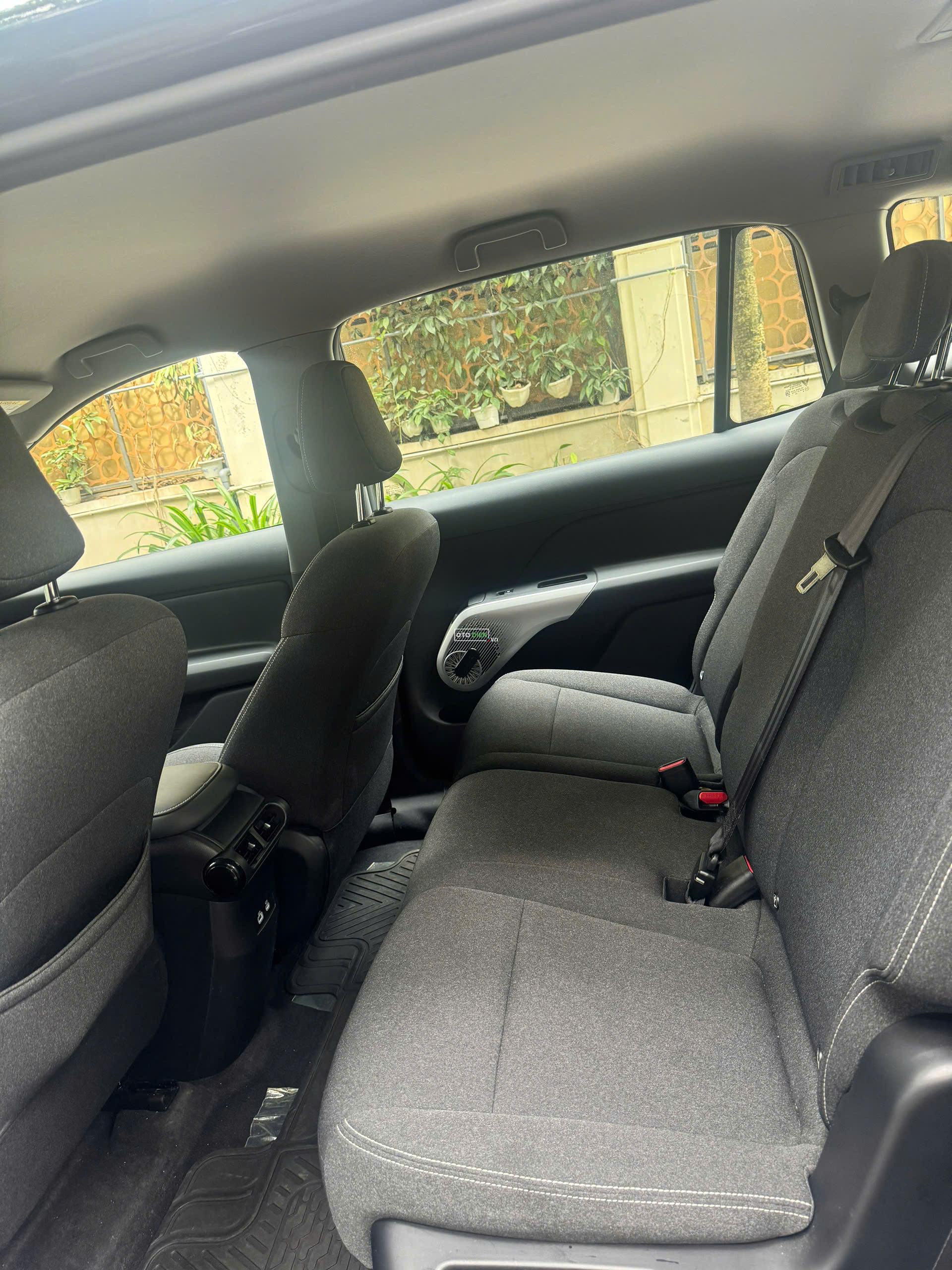 VinFast Limo Green 2025 - 5000 km9