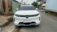 VinFast VF9 2024 Plus - 14000 km