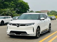 VinFast VF9 2025 Plus - 17000 km