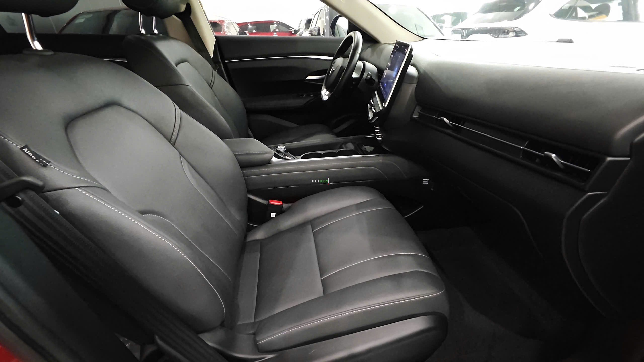 VinFast VF7 2025 Eco - 20000 km3