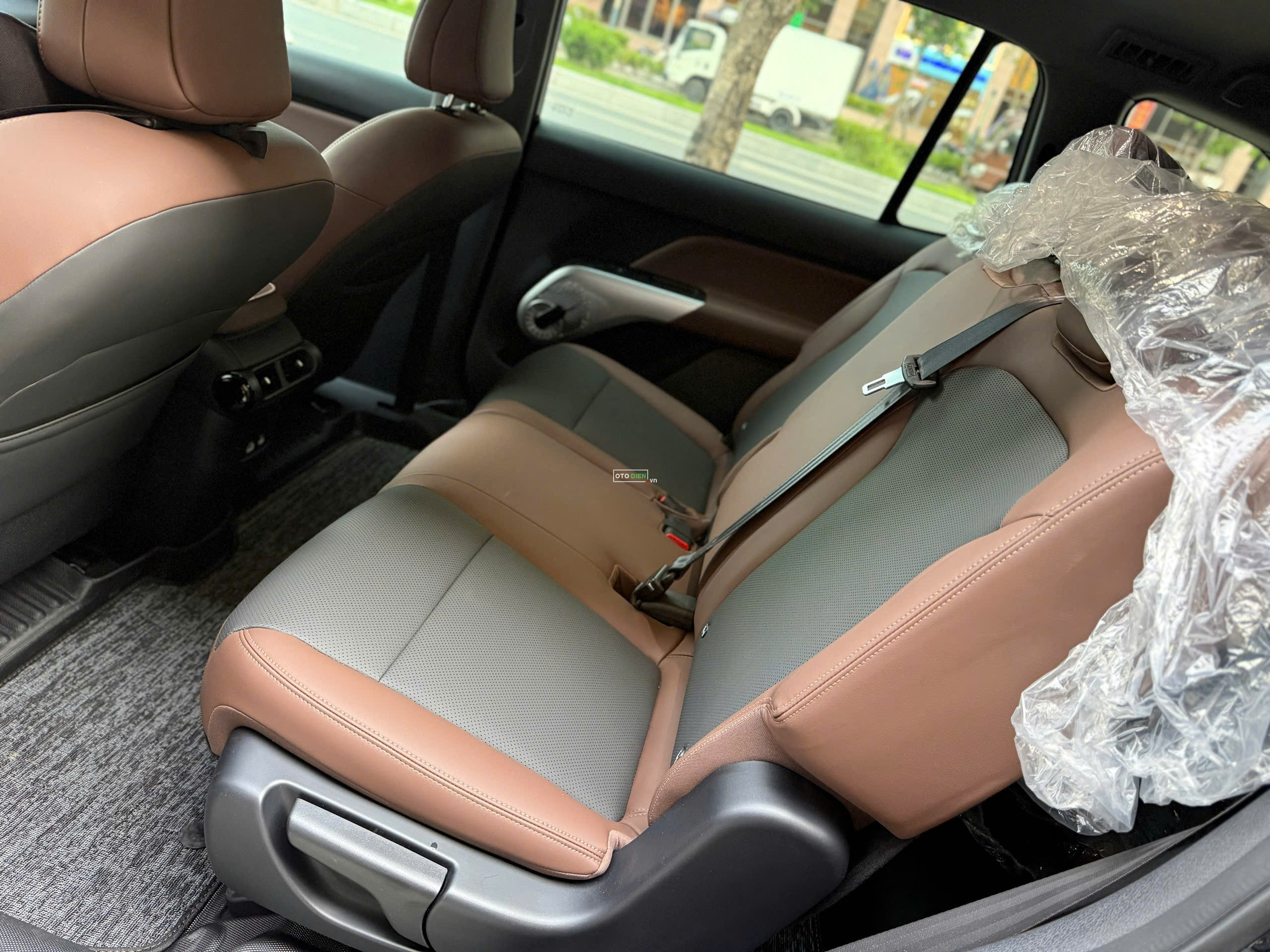 VinFast VF MPV 7 2026 - 7000 km8