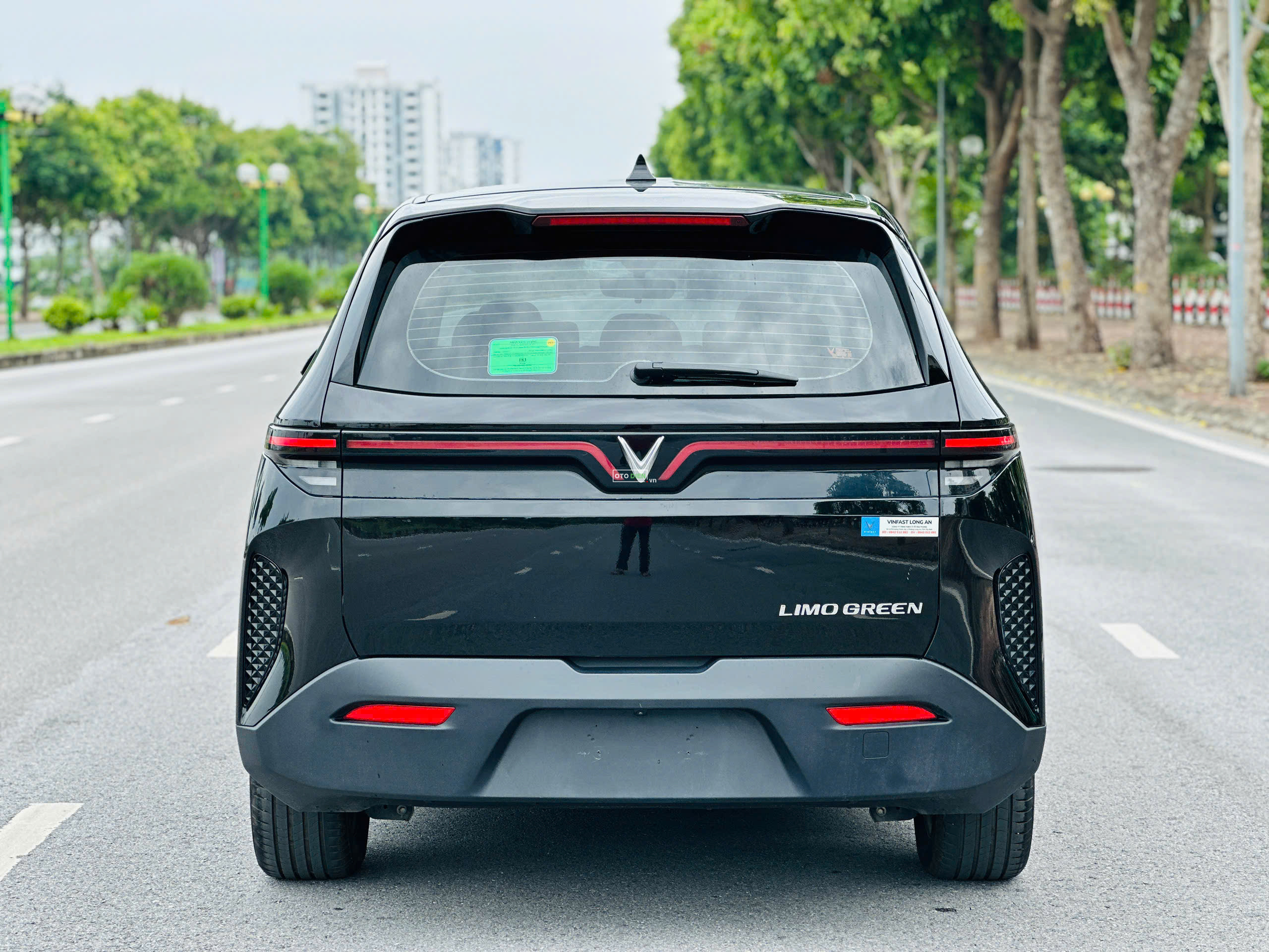 VinFast Limo Green 2025 - 17000 km4