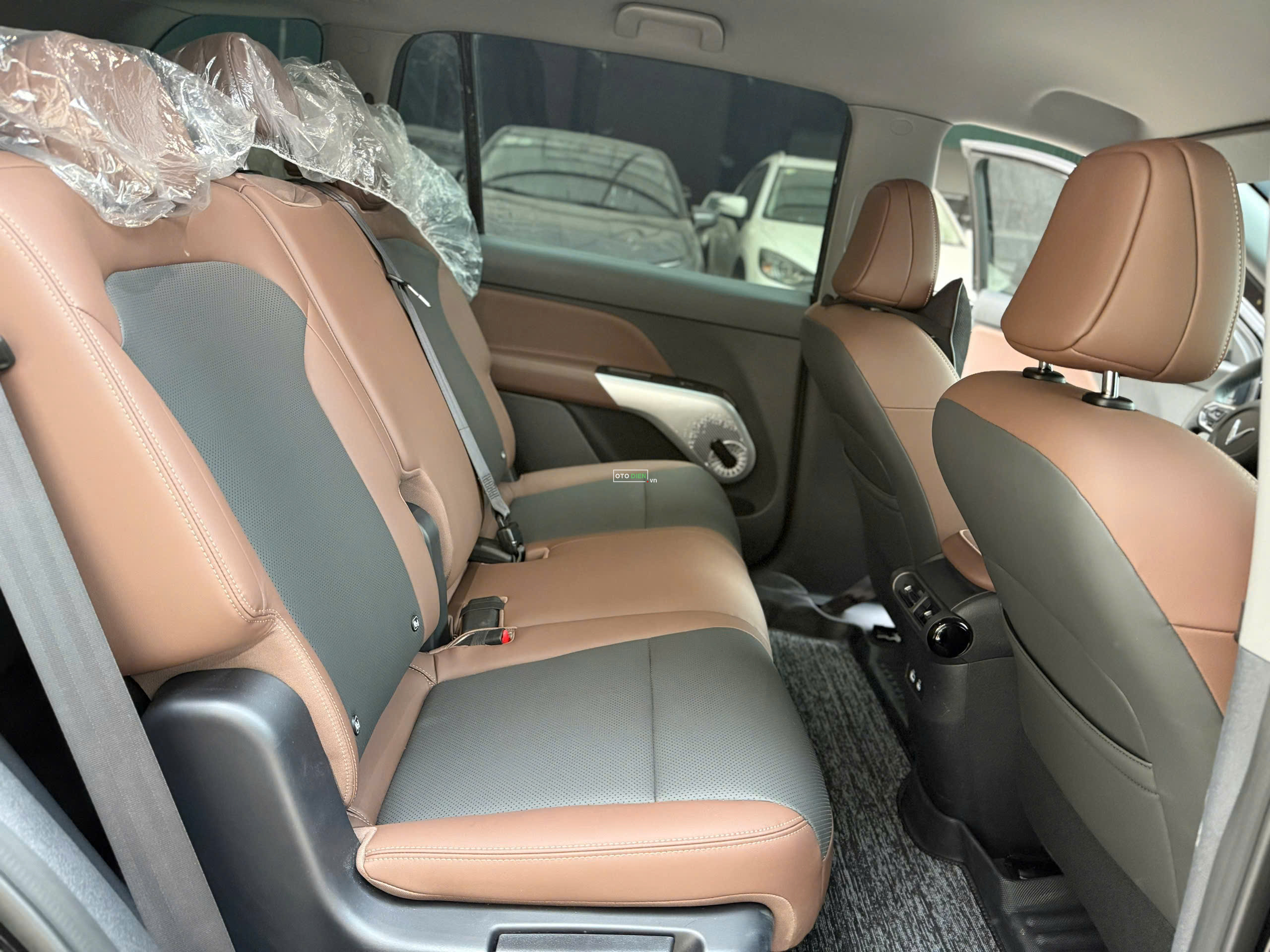 VinFast VF MPV 7 2026 - 7000 km9
