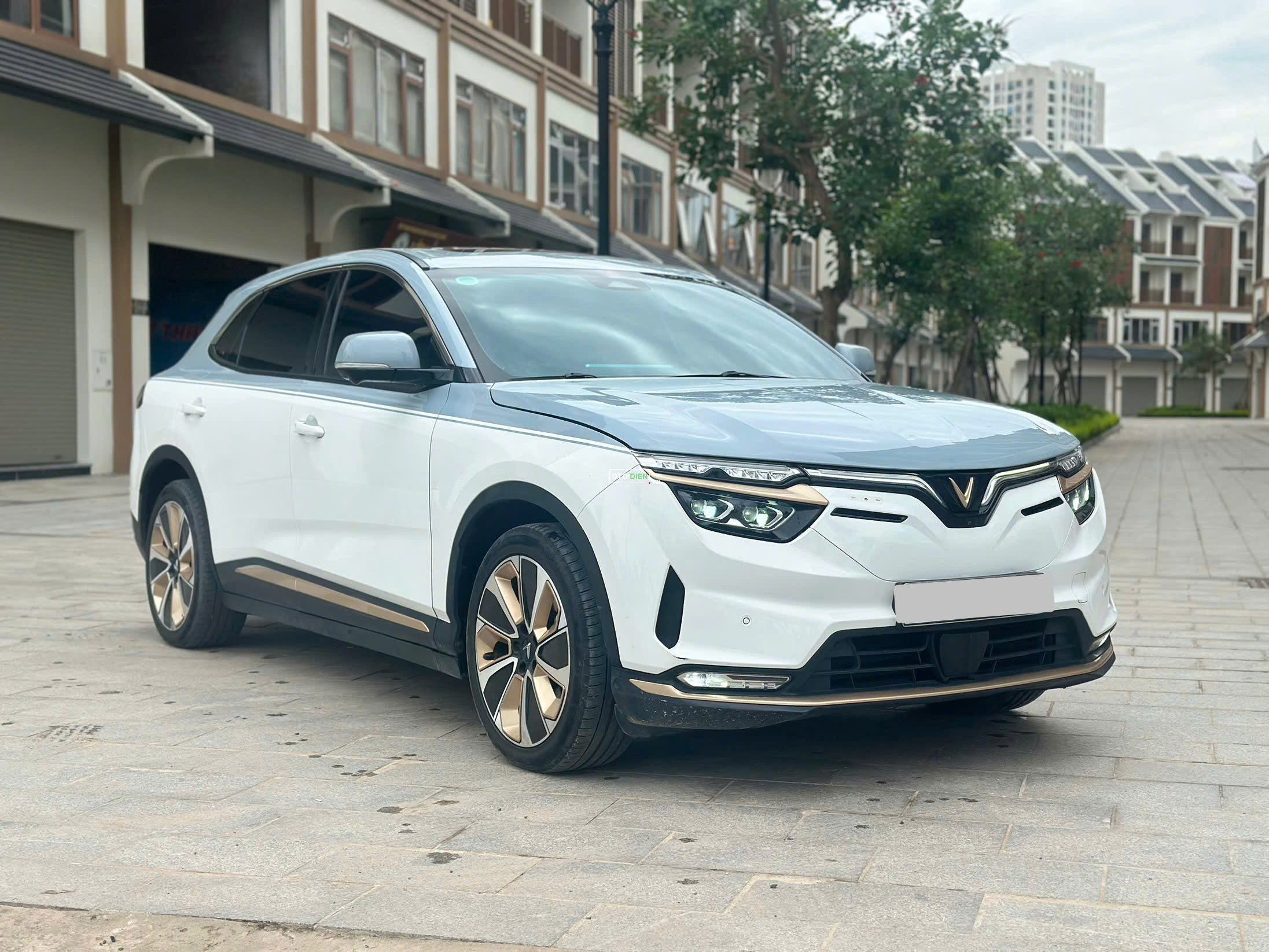 VinFast VF8 2023 Plus cũ - 80000 km2