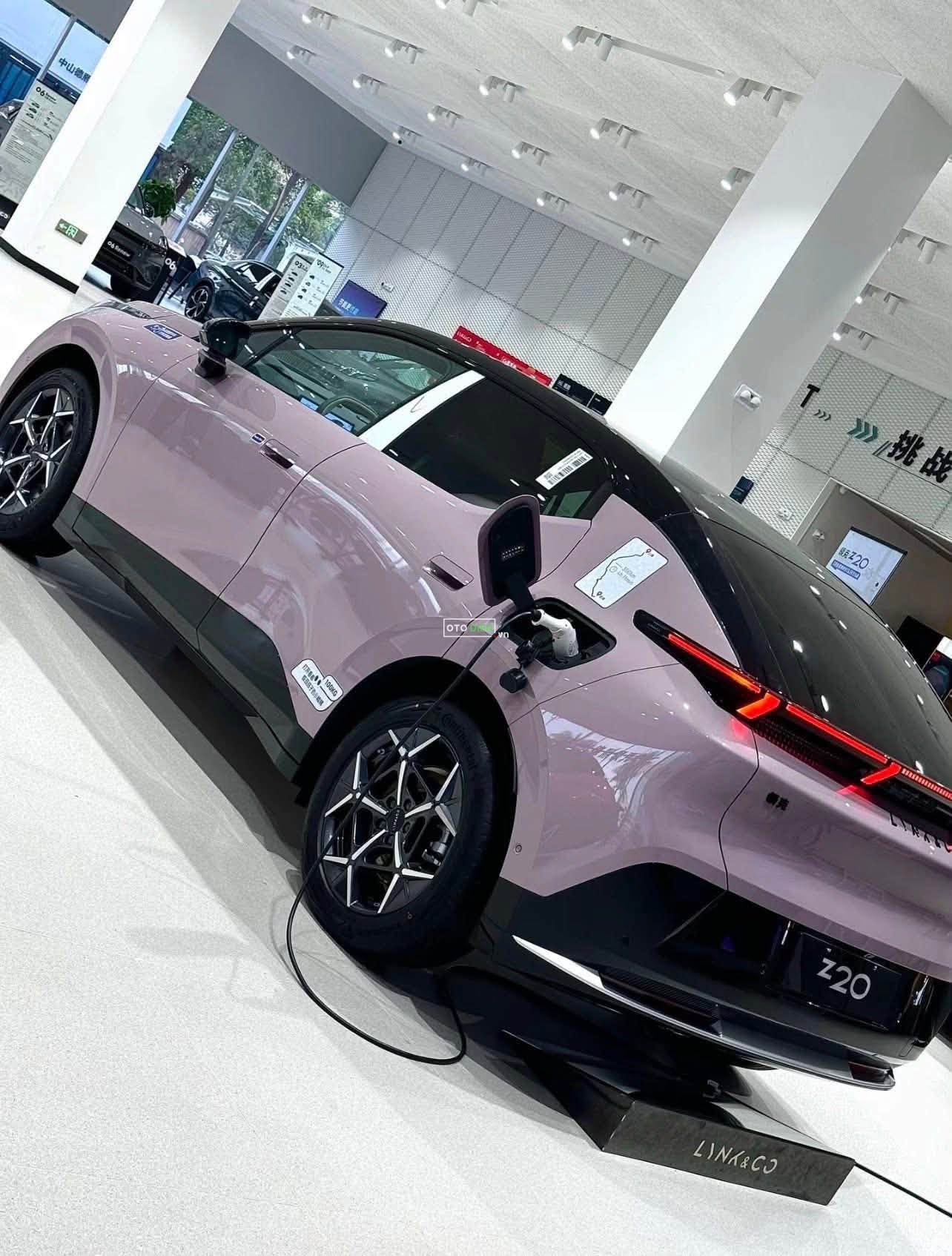 🔥 LYNK & CO 02 – SUV COUPE ĐIỆN CHẤT CHÂU ÂU 🔥1